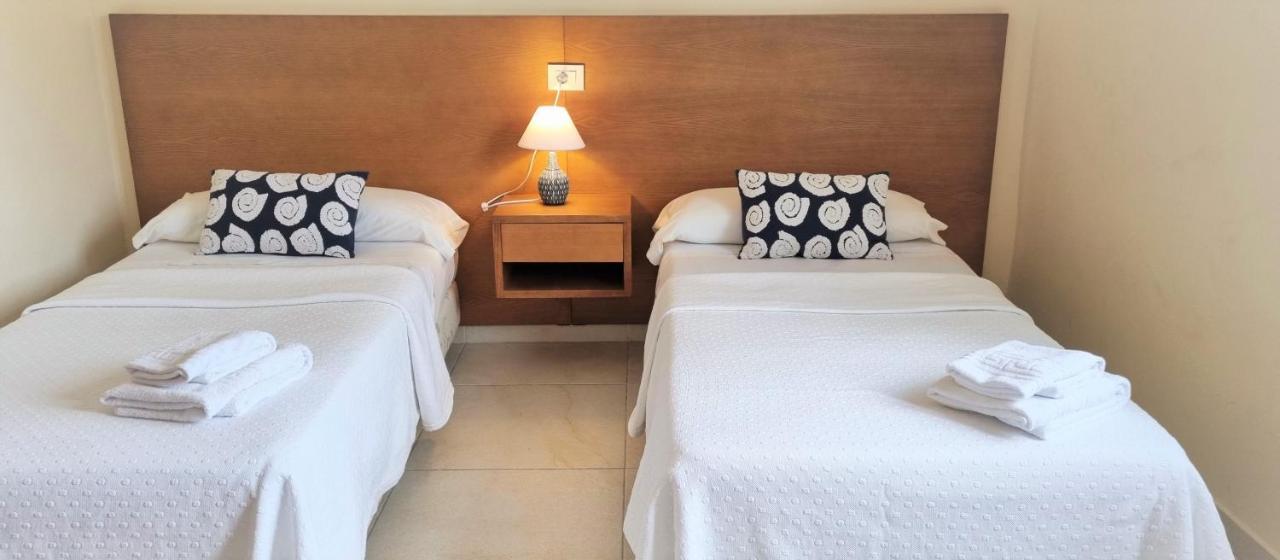 Apartamentos Turisticos Casa Sandra Sanxenxo Bagian luar foto